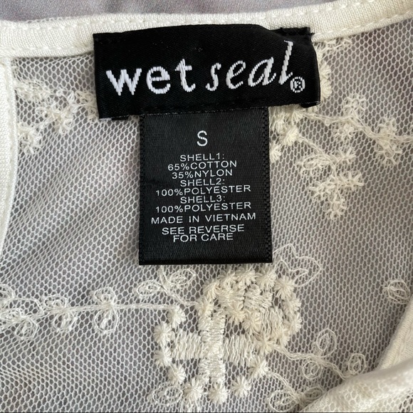 Shabby Chic Lace Embroidery White dress - Picture 5 of 6